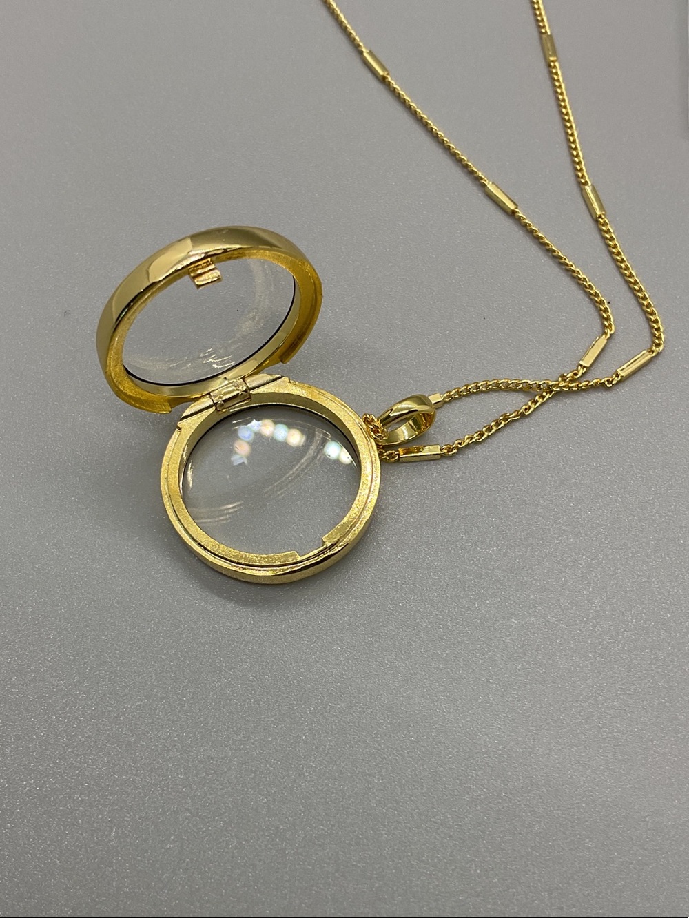 Origami Owl Gold-Tone Living Locket Necklace - Picture 4 of 4